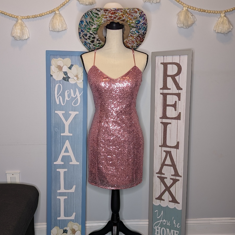Lulu's Shine Like You Pink Sequin Bodycon Mini Dress SIZE: LARGE FREE SHIPPING !